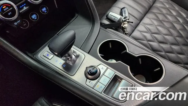 Genesis G70 — Фото автомобиля 9