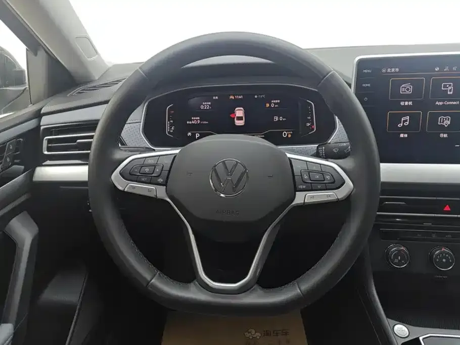 Volkswagen Lavida 2024 Model 1.5L Automatic 5 Million Edition — Фото автомобиля 15