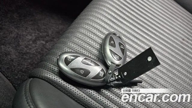 Hyundai Grandeur GN7 — Фото автомобиля 20