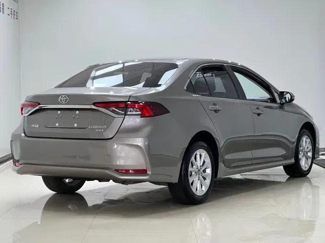 Toyota Corolla — Фото автомобиля 4