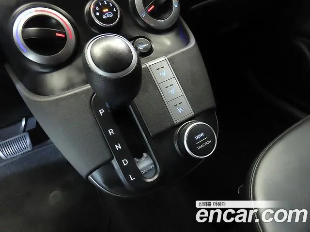 Hyundai Casper Casper Modern — Фото автомобиля 12