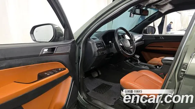 KG_Mobility_Ssangyong Rexton — Фото автомобиля 10