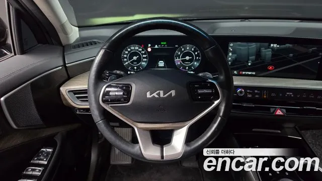 Kia K8 — Фото автомобиля 13