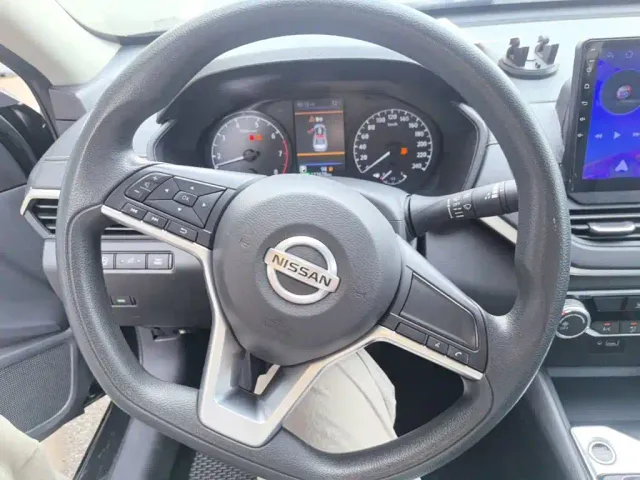 Nissan Teana — Фото автомобиля 10
