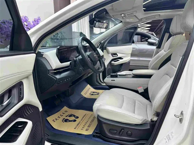 Nissan Ariya — Фото автомобиля 9