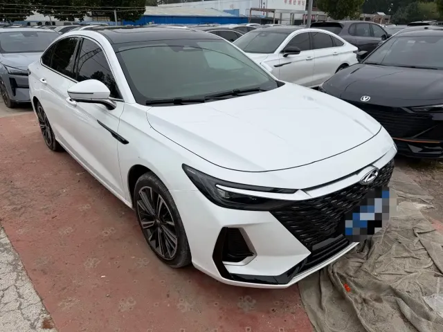 Chery Arrizo 8 2022 1.6T DCT Premium — Фото автомобиля 3