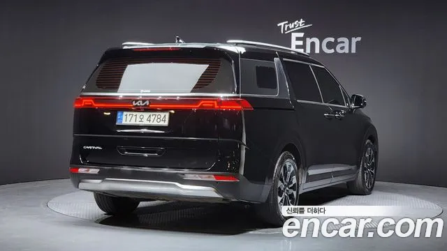 Kia Carnival 4th Gen — Фото автомобиля 2