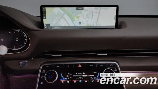 Genesis GV80 2.5T Бензин 2WD — Фото автомобиля 11