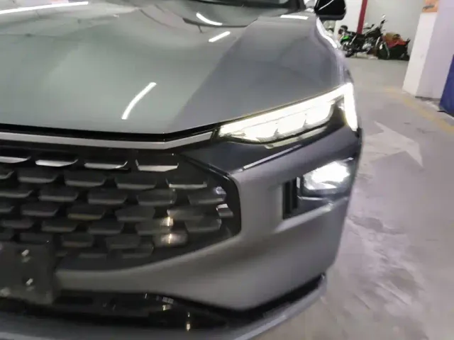 Ford Mondeo — Фото автомобиля 23