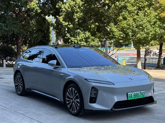 Nio ET5 Touring — Фото автомобиля 3