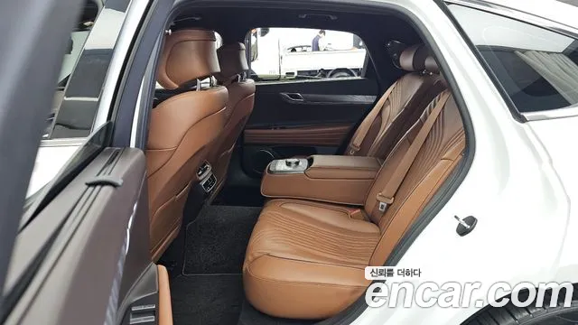 Genesis G80 RG3 — Фото автомобиля 16