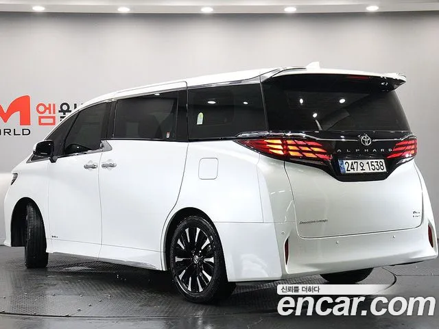 Toyota Alphard — Фото автомобиля 3