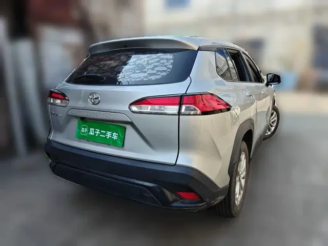 Toyota Frontlander — Фото автомобиля 6