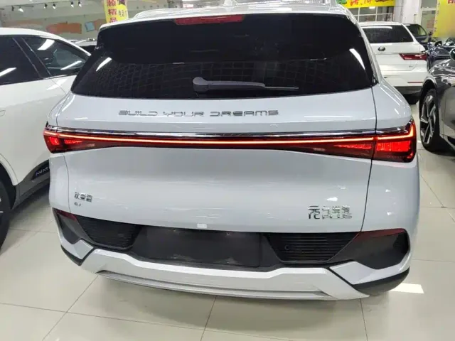 BYD Yuan PLUS — Фото автомобиля 5