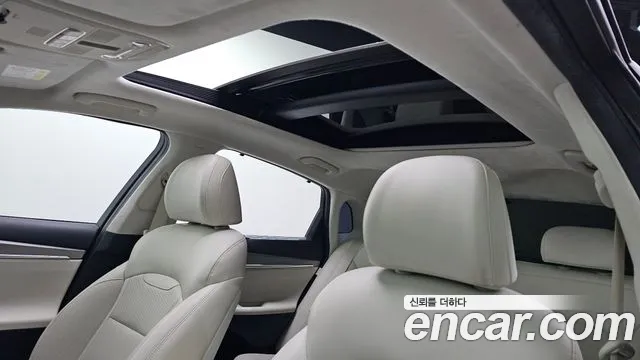 Hyundai Grandeur (New) Hybrid — Фото автомобиля 30