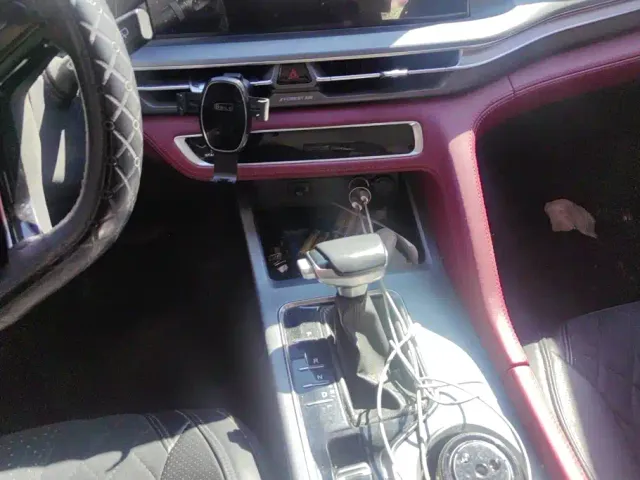 Changan CS75 Plus — Фото автомобиля 16
