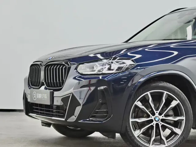 BMW X3 — Фото автомобиля 10
