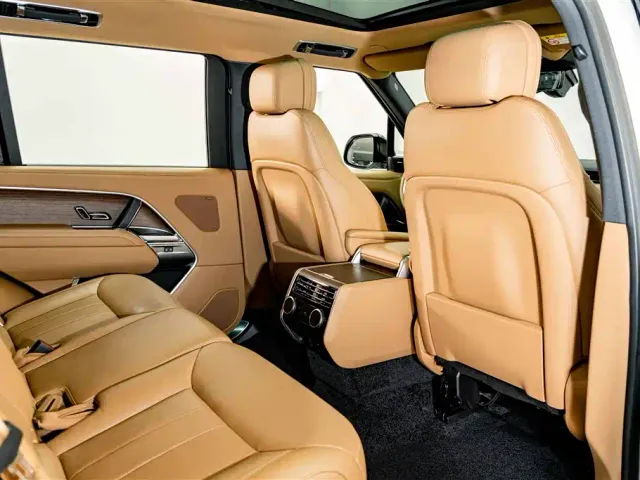Land Rover Range Rover — Фото автомобиля 22
