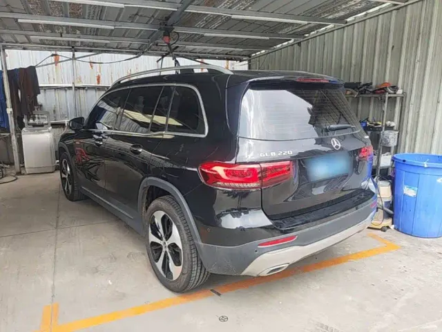 Mercedes-Benz GLB-Class — Фото автомобиля 4