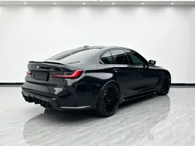 BMW M3 — Фото автомобиля 4
