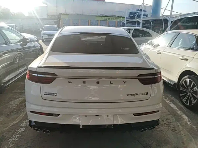Geely Xingrui — Фото автомобиля 5