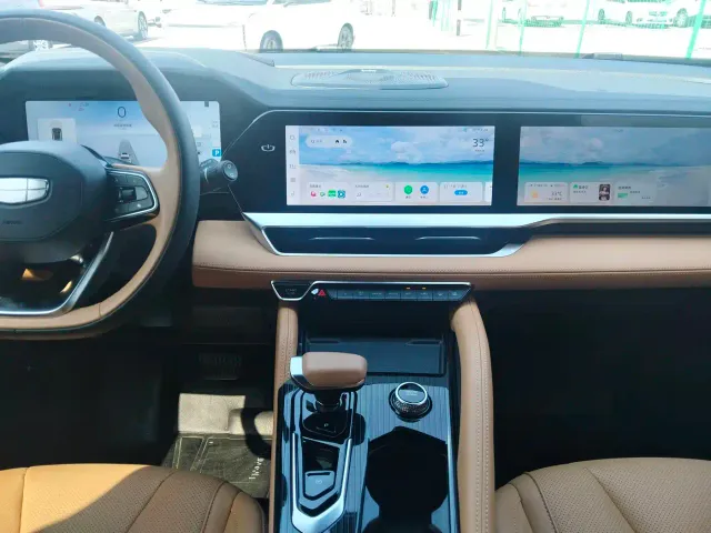 Geely Xingyue L — Фото автомобиля 11