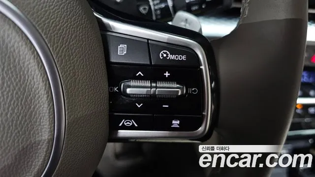 Kia Carnival 4th Gen — Фото автомобиля 29