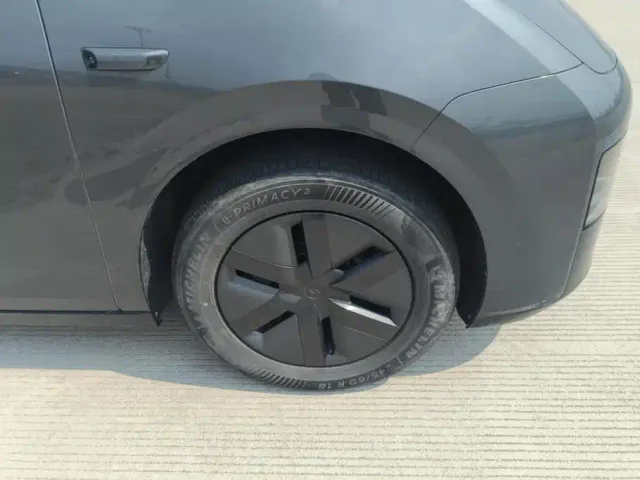 Li Auto MEGA — Фото автомобиля 6