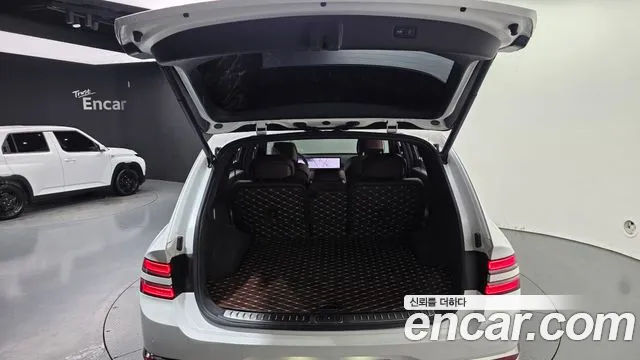 Genesis GV80 2.5T Бензин AWD — Фото автомобиля 18