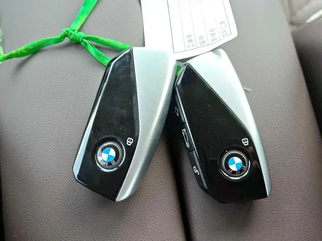 BMW 7 Series — Фото автомобиля 16