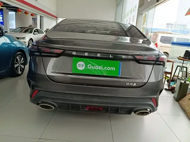 Geely Binrui — Фото автомобиля 5