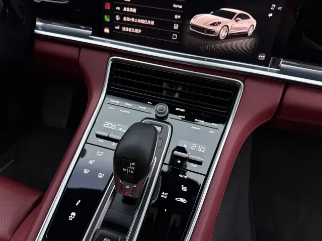 Porsche Panamera — Фото автомобиля 4