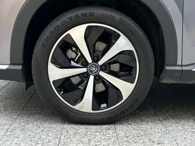 BYD Song PLUS — Фото автомобиля 18