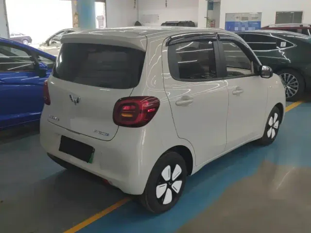 Wuling Hongguang Mini EV — Фото автомобиля 6