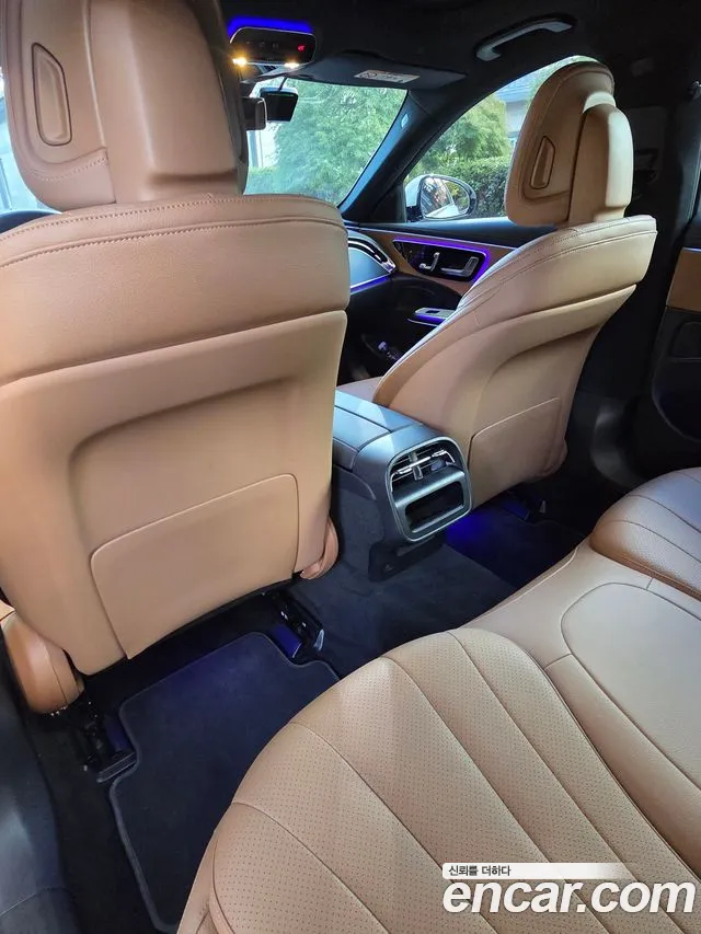 Mercedes-Benz E-Class W214 — Фото автомобиля 17