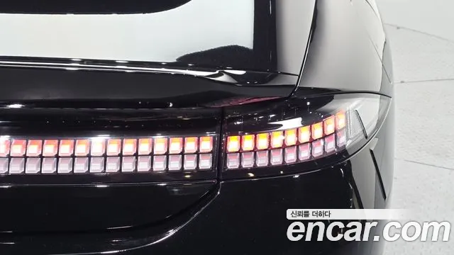 Hyundai Ioniq6 Long Range AWD — Фото автомобиля 20
