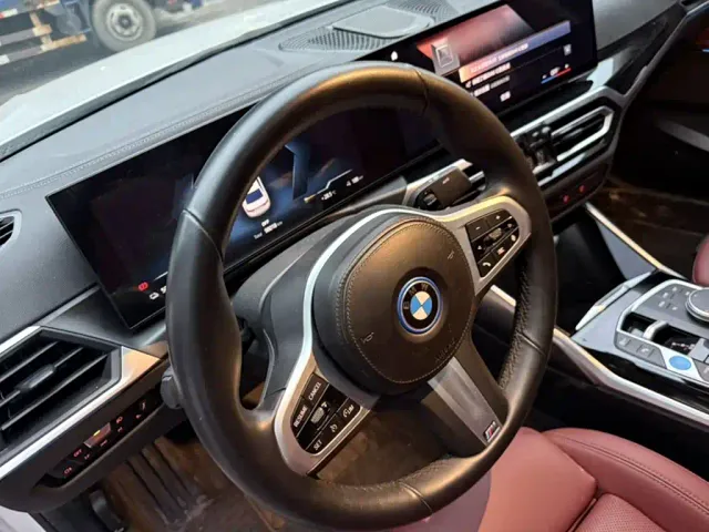 BMW i3 — Фото автомобиля 2