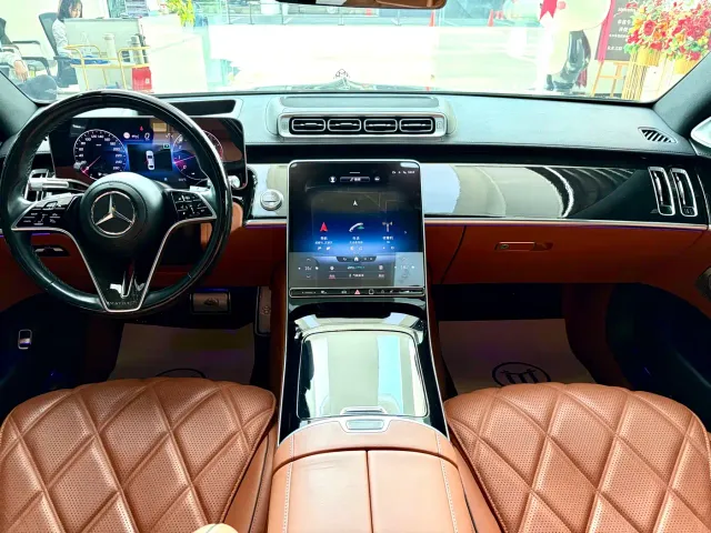 Mercedes-Benz Maybach S-Class — Фото автомобиля 8