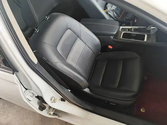 Nissan Teana — Фото автомобиля 24