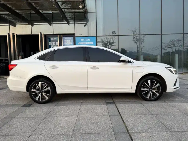 Roewe Feifan ER6 — Фото автомобиля 7