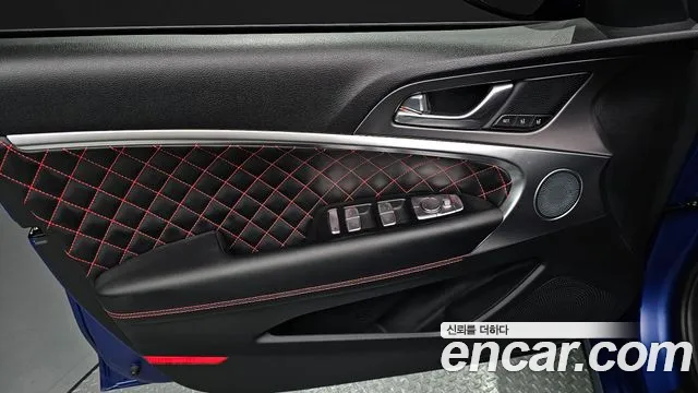 Genesis G70 — Фото автомобиля 20
