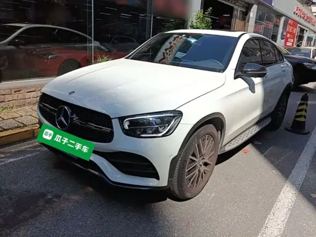 Фотография автомобиля — Mercedes-Benz GLC Coupe
