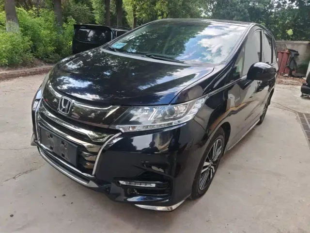 Фотография автомобиля — Honda Odyssey