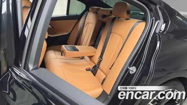 BMW 3-Series 3 серия (G20) 320i M Sport — Фото автомобиля 10