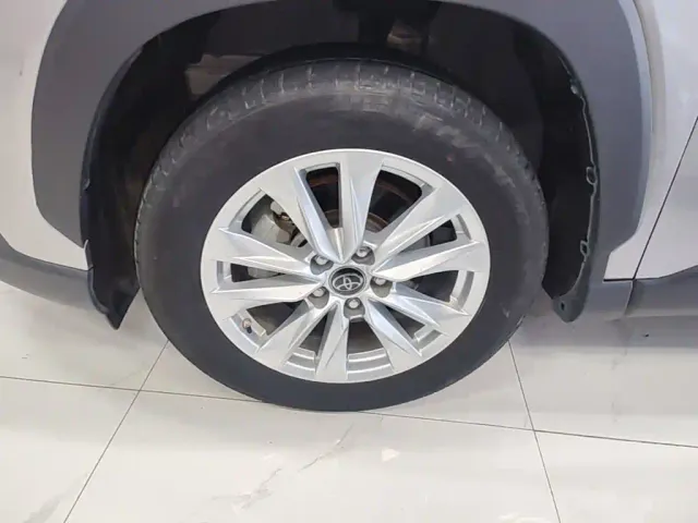 Toyota Corolla Cross — Фото автомобиля 22