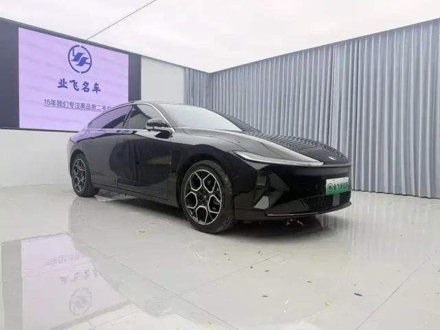 Changan Qiyuan A07 — Фото автомобиля 3