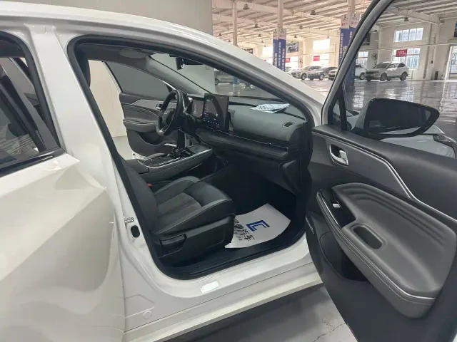 GAC Aion S Plus — Фото автомобиля 13