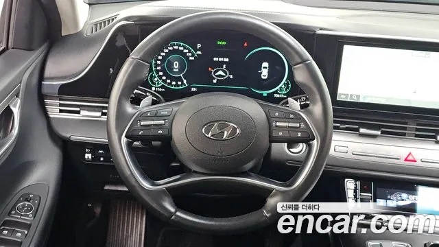 Hyundai Grandeur New — Фото автомобиля 19