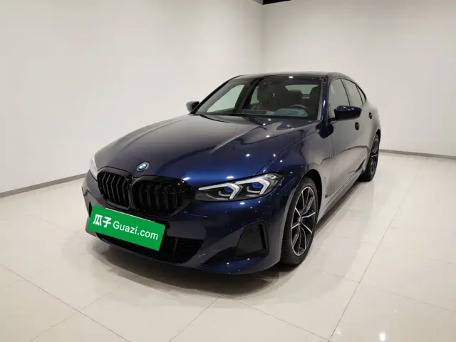 Фотография автомобиля — BMW i3