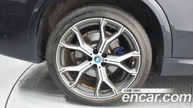 BMW X5 — Фото автомобиля 5
